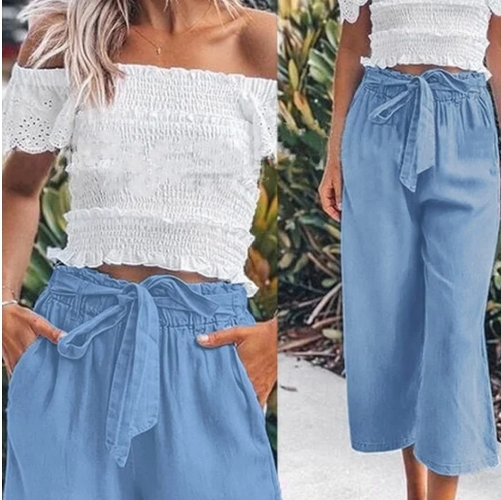 NWT H&M brand, girlfriend fit tie-waist wide leg soft blue jeans, size 6